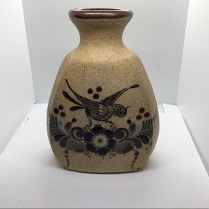 BEAUTIFUL ART POTTERY MADE IN MEXICO HAND PAINTED BIRD/BUTTERFLY VASE